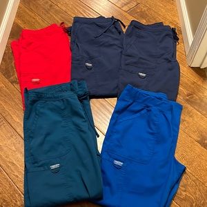 Cherokee scrub bottoms size M